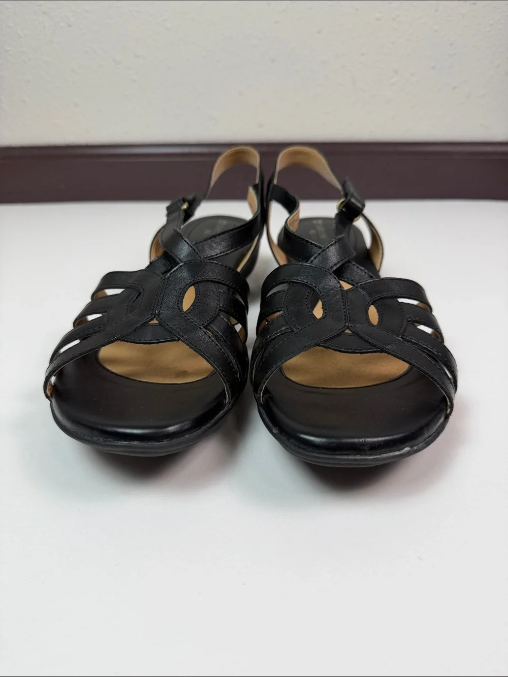 Naturalizer Catrina Black Leather Comfort Slingback 9.5M Walking Comfort Sandals